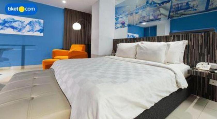 G Suites Hotel By Amithya Surabaya Esterno foto